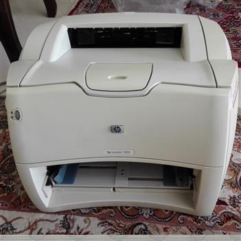 پرینتر لیزری HP 1300 استوک کارکرده با درایور ویندوز 10 و 11